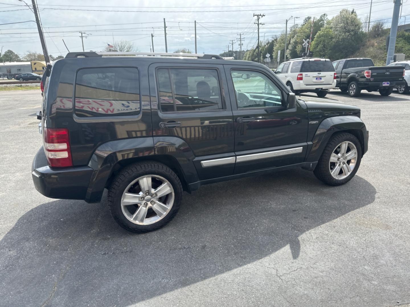 2012 Black Jeep Liberty Limited Jet 4WD (1C4PJMFK8CW) with an 3.7L V6 SOHC 12V engine, 4-Speed Automatic transmission, located at 5700 Curlew Drive, Norfolk, VA, 23502, (757) 455-6330, 36.841885, -76.209412 - Photo#2